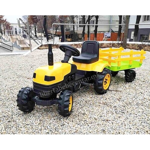 Трактор со приколка (green)