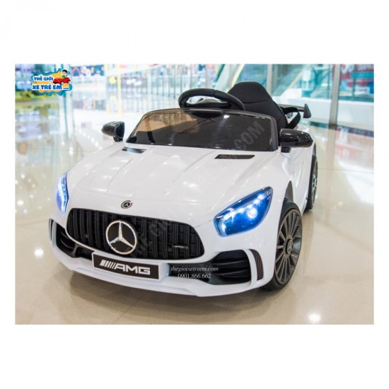 Автомобил на акумулатор - Mercedes Benz GT-R AMG white
