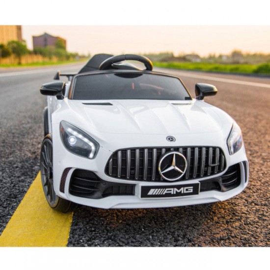 Автомобил на акумулатор - Mercedes Benz GT-R AMG white