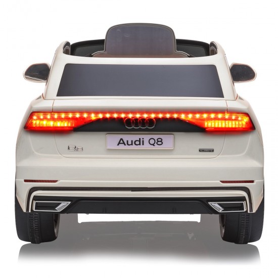 Автомобил на акумулатор - Audi Q8 white