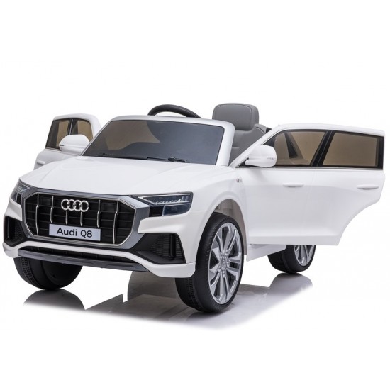Автомобил на акумулатор - Audi Q8 white licensed design