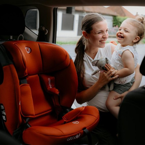 Coccolle седиште ATIRA i-Size (40-150 cm) cinnamon brown